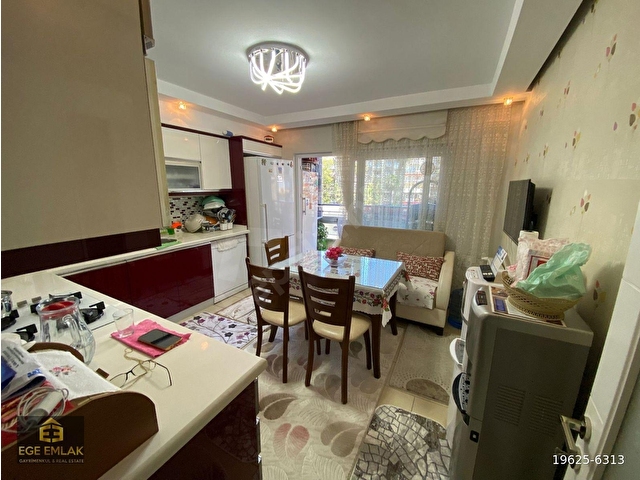 AYDIN EGE EMLAKTAN KURTULUŞ MAH. ADNAN MENDERES BUL. YAKIN İÇİ BAKIMLI 2+1 105m2 SATILIK DAİRE - Görsel 8
