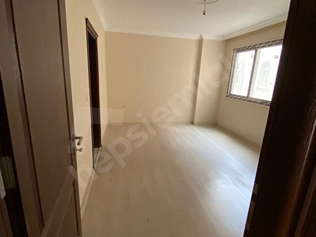 TURAN EMLAKTAN ÇARŞI MERKEZDE KİRALIK 3+1 DOĞALGAZLI DAİRE - Görsel 18
