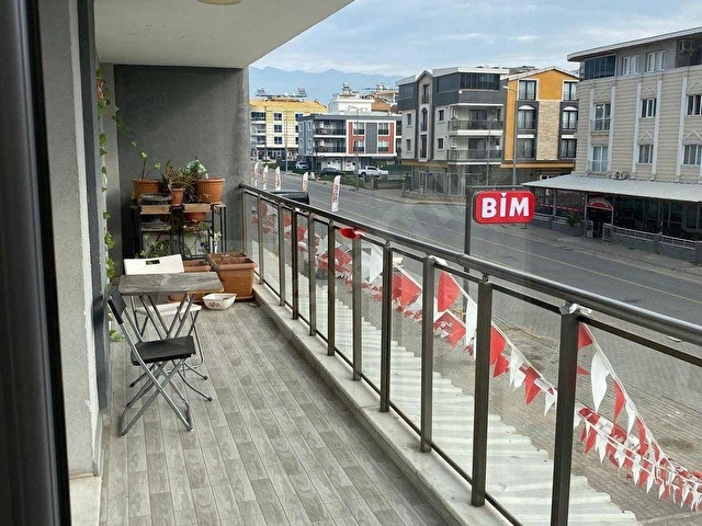 YÜZME HAVUZLU GENİŞ PEYZAJ ALANI OLAN ARA KAT DAİRE - Görsel 17