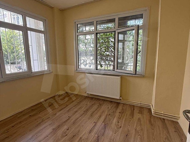 E5 metroya 10 dakika yürüme kombili ulaşım rahat boyalı 2+1 - Görsel 16