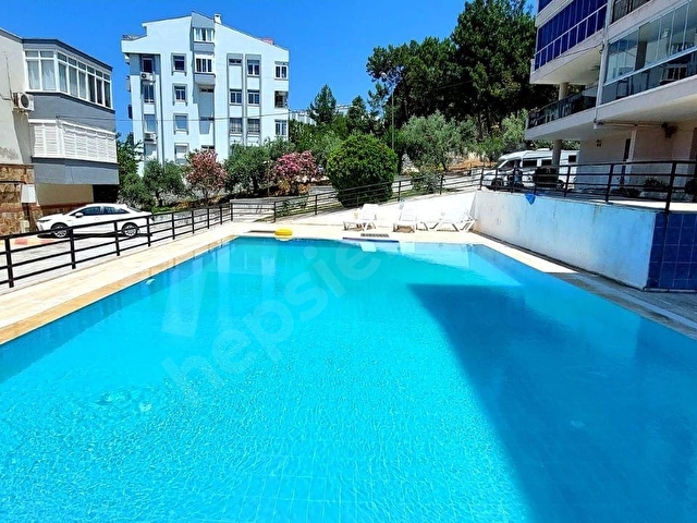 KUŞADASI  HAVUZLU SİTE İÇİNDE 167 M2 ARAKAT DAİRE - Görsel 5