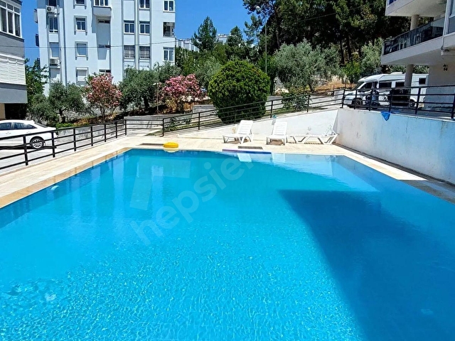 KUŞADASI  HAVUZLU SİTE İÇİNDE 167 M2 ARAKAT DAİRE - Görsel 2