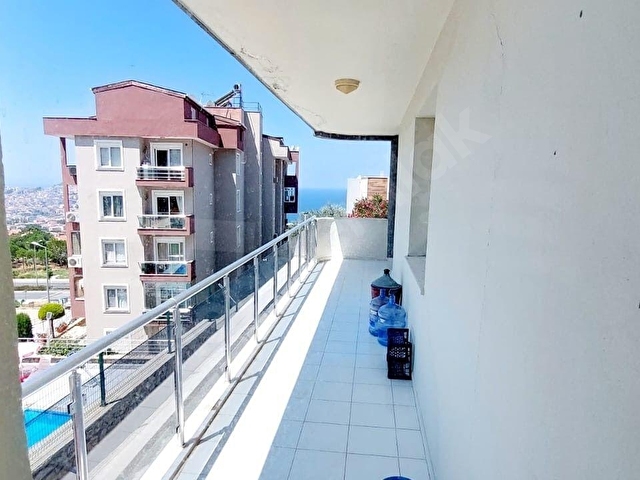 KUŞADASI  HAVUZLU SİTE İÇİNDE 167 M2 ARAKAT DAİRE - Görsel 20