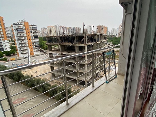 ÇİFTLİKKÖYDE CADDEYE YAKIN 1+1 HAVUZLU DAİRE - Görsel 9