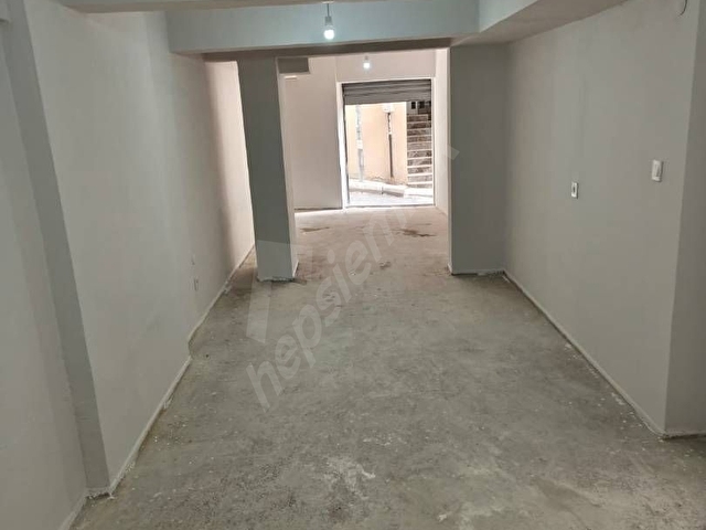 Konak Eşrefpaşada 80m² Soğuk Hava Depolu Fırsat İş Yeri (Elektrikli Kepenkli - İZSU Yanı) - Görsel 7