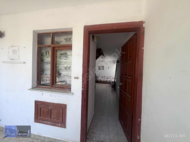 KARABURUN KÜÇÜKBAHÇEDE SİTE İÇİNDE SATILIK EŞYALI 2+1 VİLLA! - Görsel 25