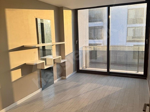 BÖLGENİN EN PRESTİJLİ SİTESİNDE 4+1 AÇIK MUTFAK LÜKS DAİRE - Görsel 15