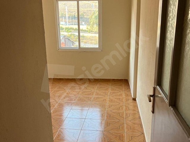 Refik Şevket İnce Mahallesi Kiralık 120m2 3+1 Bakımlı Daire - Görsel 12