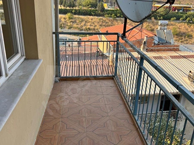 Refik Şevket İnce Mahallesi Kiralık 120m2 3+1 Bakımlı Daire - Görsel 15