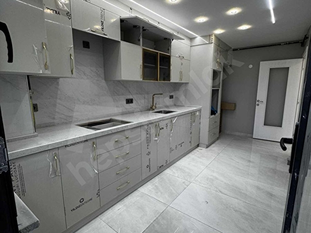 YEŞİLPINAR METRO 5 DK LÜX SIFIR ASANSÖR+K.OTOPARK 1.KT 2+1 110m2 - Görsel 21