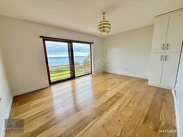 Marenegro Villaları 8+2 Büyük Tip Denize Sıfır Lüks Villa - Görsel 7