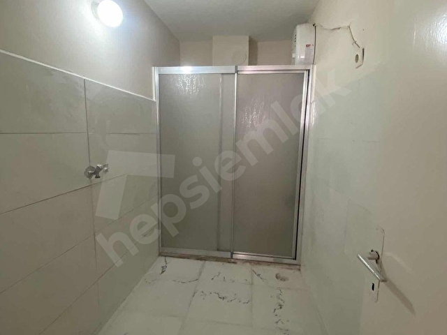 LİDERDEN ZAFER MAHALLESİNDE KİRALIK ARAKAT DAİRE - Görsel 9
