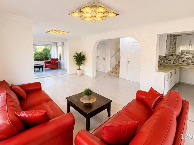 FİYAT DÜŞTÜ Çeşme Dalyanda Satılık Havuzlu Geniş Bahçeli 3+1 Villa - Görsel 16