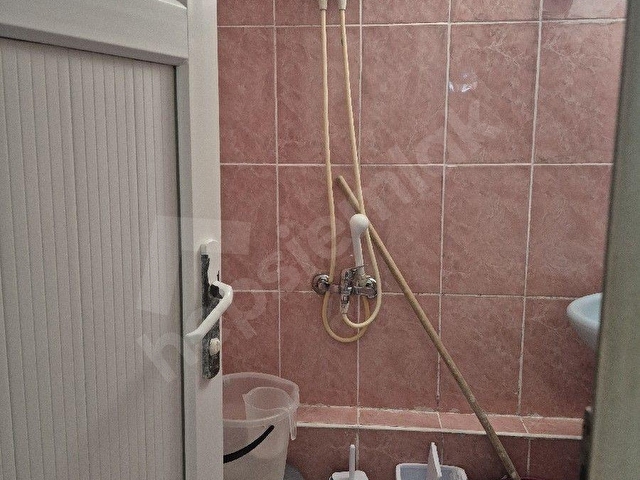 ÖZTÜRKOĞLU İNŞAAT EMLAKTAN BALIKESİR Edremit Altınoluk da Kiralık bir artı bir açık mutfaklı daire - Görsel 4