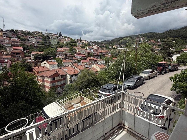 NİKSAR EMLAKTAN SEHIR MERKEZINDE UYGUN FIYAT KIRALIK DAİRE - Görsel 8