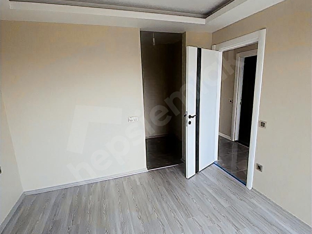 Adana Gürselpaşa da Site içeridinde Teraslı 3+1 daire - Görsel 7