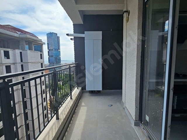 MALTEPE ESENKENT PERA PARK DENİZ MANZ EBV BANYO KAPALI OTPRK 3+1 - Görsel 18