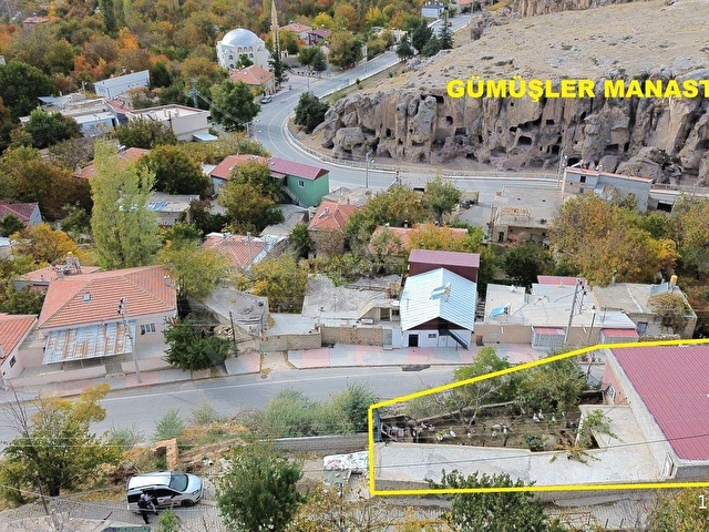 YAĞMUR EMLAKTAN SATILIK GÜMÜŞLER MANASTIRI MANZARALI MÜSTAKİL EV