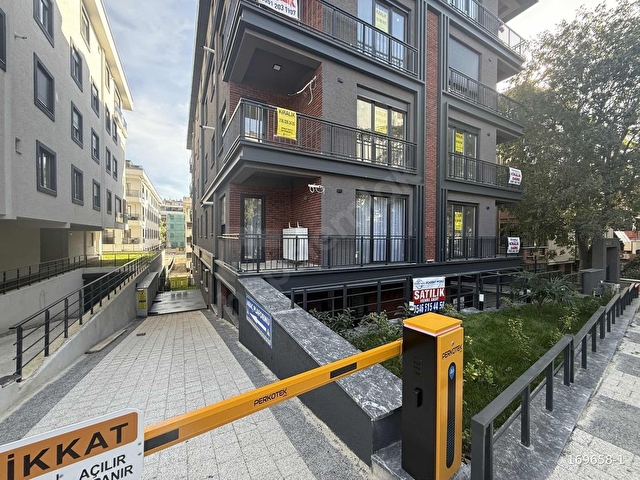 KORUYA KOMŞU NİTELİKLİ BİNADA 5+1 DUBLEKS 150m2 NET