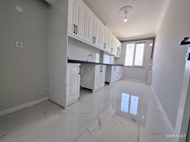 OSMANGAZİ MAH 2+1 ARAKAT ASANSÖRLÜ ÖN CEPHE FIRSAT DAİRE - Görsel 4