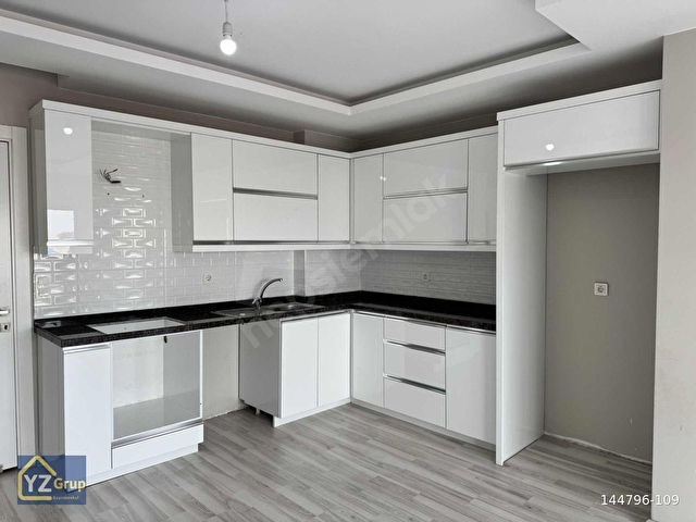 YZ GRUPtan CEPHELERİ AÇIK YATAY MİMARİ 2+1 KİRALIK DAİRE - Görsel 2