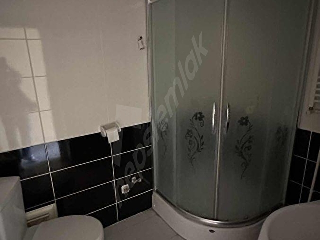 BUDAK EMLAKTAN KAPAKLI MERKEZDE KİRALIK 2+1 DAİRE - Görsel 18