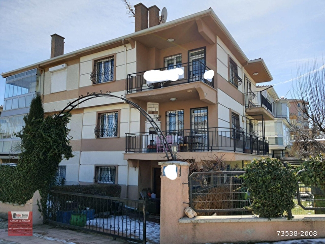 eskisehir cankaya mah satilik villa 73538 2008 hurriyet emlak