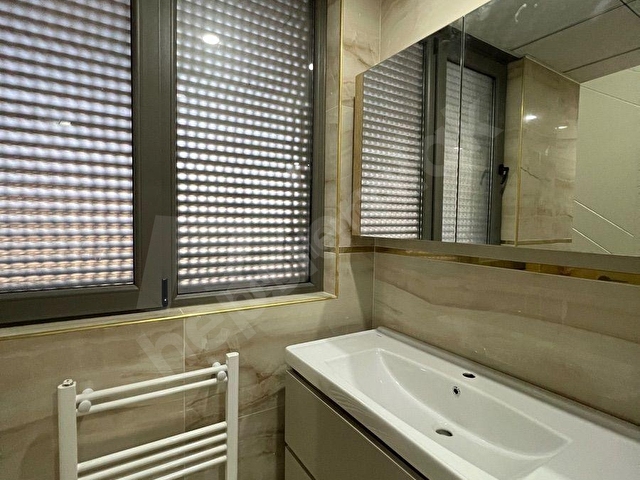 BAHÇEYAKA�DA SİTE İÇERİSİNDE 4+1 KİRALIK DAİRE 114635790 hepsiemlak