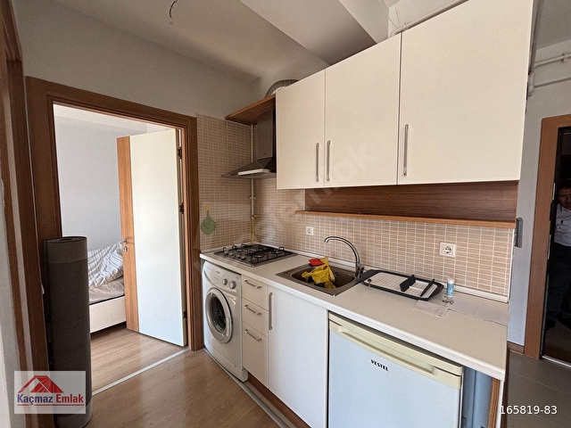 KAÇMAZ EMLAKTAN A PARK RESIDENCEDA 1+1 BALKONLU EŞYALI KİRALIK - Görsel 9