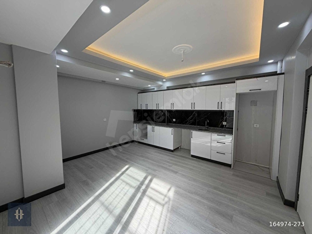 Milas Çevreyolunda Satılık 2+1 Daire Harmaya Real Estate