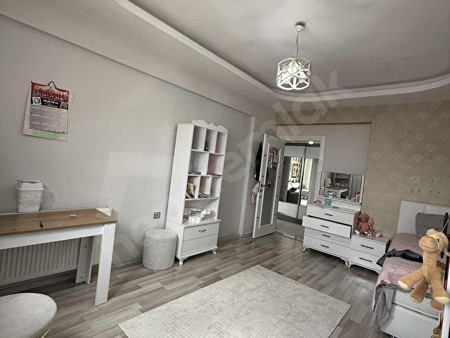 ESENYURT HOLİDAY 1 DE 3+1 EBEVEYN BANYOLU SATILIK DAİRE - Görsel 16