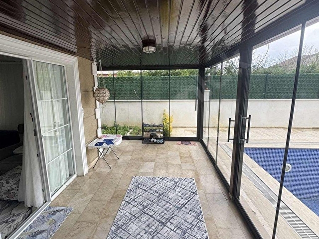 SİLİVRİ ÇANTADA DENİZE YÜRÜME MESAFESİNDE HAVUZLU 5+1 VİLLA - Görsel 19