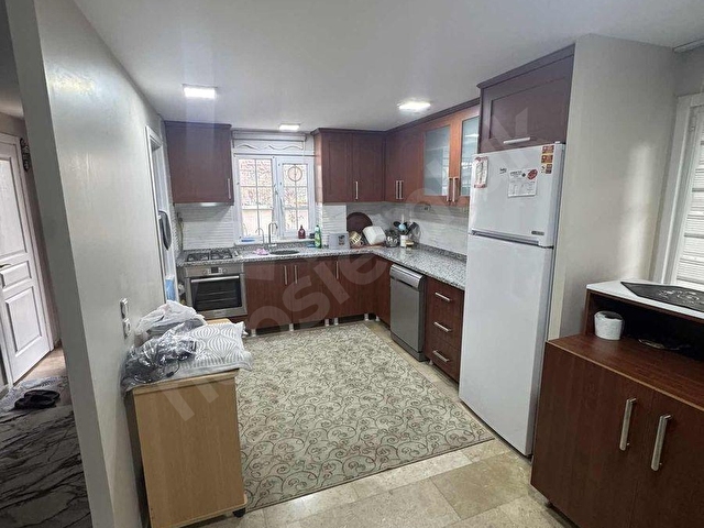 SİLİVRİ ÇANTADA DENİZE YÜRÜME MESAFESİNDE HAVUZLU 5+1 VİLLA - Görsel 14