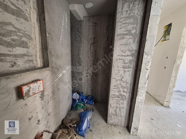 Acıbadem Bayır sokakta KÖŞE bina da satılık sıfır daire - Görsel 15