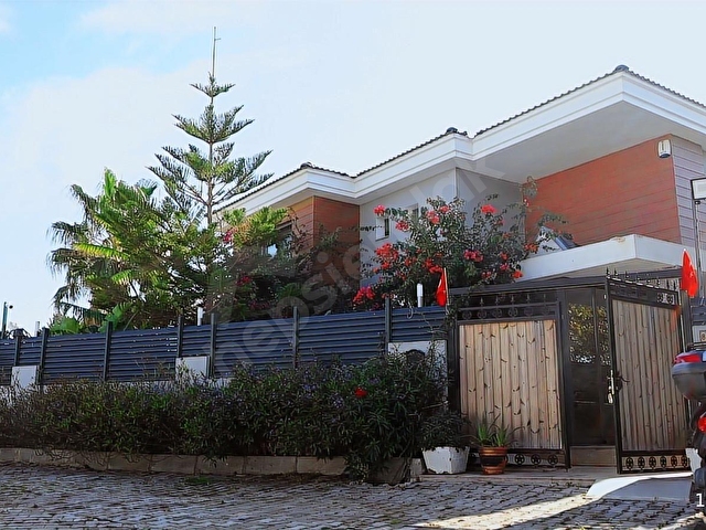 LUXURY ACARKENTTEN İZMİR ÇEŞME ŞİFNEDE SATILIK MÜSTAKİL VİLLA - Görsel 4