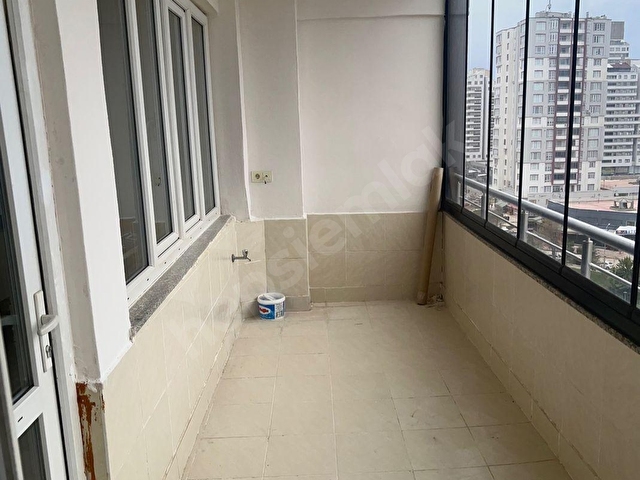 Şahintepe Mahallesinde Merkezi Konumda Kiralık 3+1 Daire - Görsel 5
