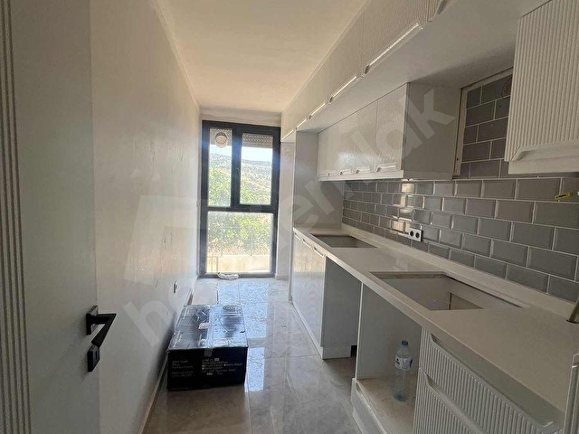 HASTANE YANI 2+1 KAPALI MUTFAK BAHÇE KATI DAİRE - Görsel 13