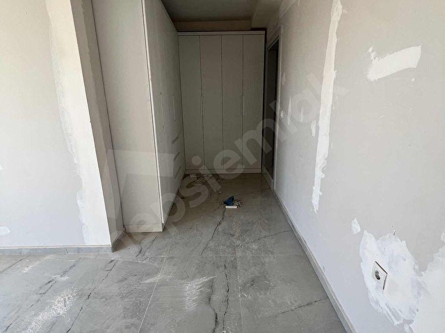 HASTANE YANI 2+1 KAPALI MUTFAK BAHÇE KATI DAİRE - Görsel 25