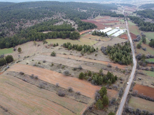 KASTAMONU İHSANGAZİ DAĞYOLU 4257 MT ASFALT CEPHE KARAYOLUNA 300 MT  YAPILARA 200 MT MESADEDİR - Görsel 22