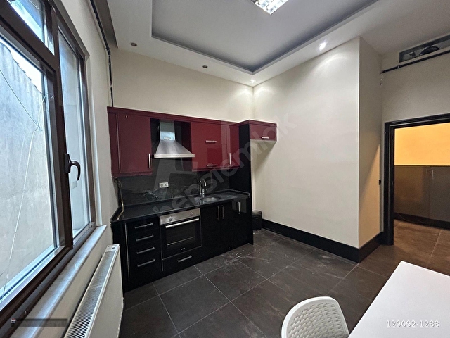 GÜRSELDE METROBÜSE 3 DK TERASLI DUBLEKS 160 M² 2+1 KİRALIK OFİS - Görsel 10