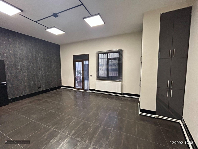 GÜRSELDE METROBÜSE 3 DK TERASLI DUBLEKS 160 M² 2+1 KİRALIK OFİS - Görsel 5