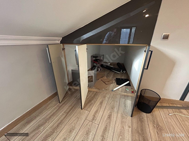 GÜRSELDE METROBÜSE 3 DK TERASLI DUBLEKS 160 M² 2+1 KİRALIK OFİS - Görsel 24