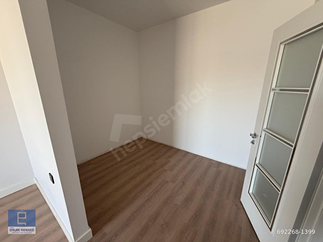 ## NİĞDE EMLAK MERKEZİNDEN YEŞİLBURÇ YOLU VADİYE GÜNEY-BATI CEPHE 4+1 SIFIR DAİRE # - Görsel 21