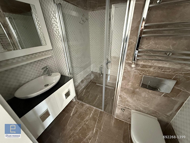 ## NİĞDE EMLAK MERKEZİNDEN YEŞİLBURÇ YOLU VADİYE GÜNEY-BATI CEPHE 4+1 SIFIR DAİRE # - Görsel 19