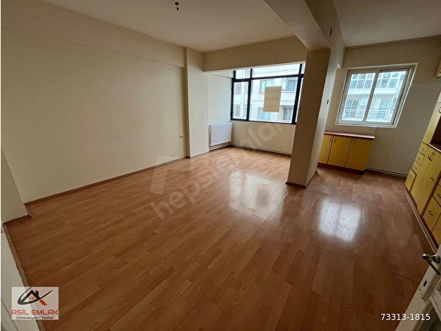 Asilden Üçkuyularda Cadde Paraleli Temiz Arakat DEPOZİTOSUZ - Görsel 8