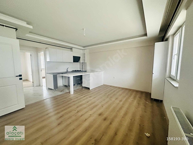 alaçatıdan bulvara yakın bölgedeki en uygun kiralık 2 + 1 - Görsel 2
