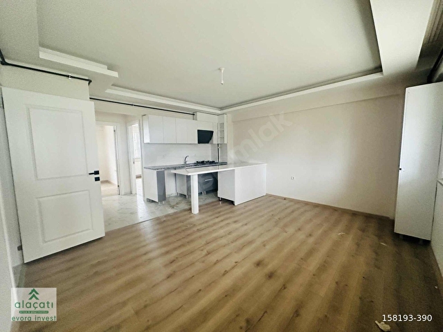 alaçatıdan bulvara yakın bölgedeki en uygun kiralık 2 + 1 - Görsel 10