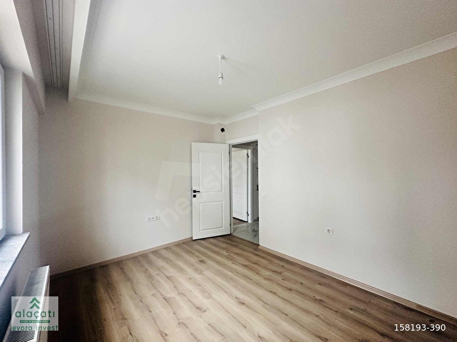 alaçatıdan bulvara yakın bölgedeki en uygun kiralık 2 + 1 - Görsel 19
