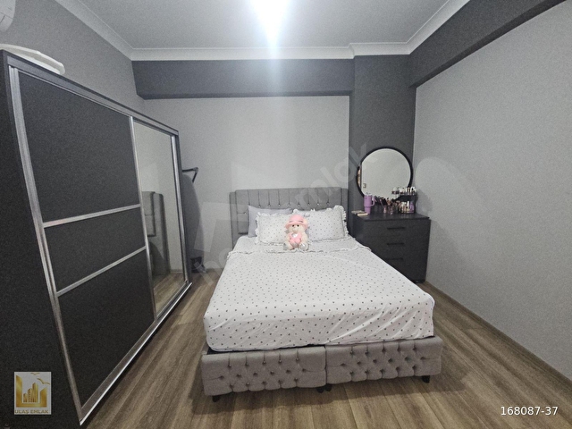 ULAŞ EMLAKTAN BAHCELİEVLERDE SATILIK KİRACILI 1+1 DAİRE - Görsel 10