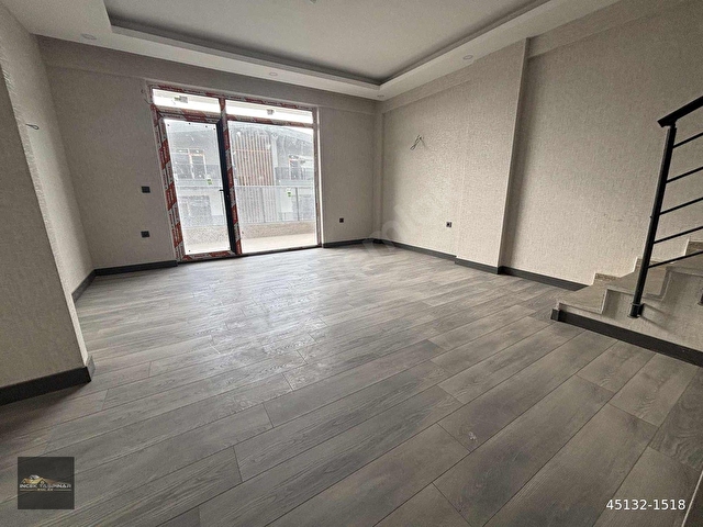İNCEK TAŞPINAR EMLAKTAN KİRALIK 4+1 LÜX YAPILI DAİRE